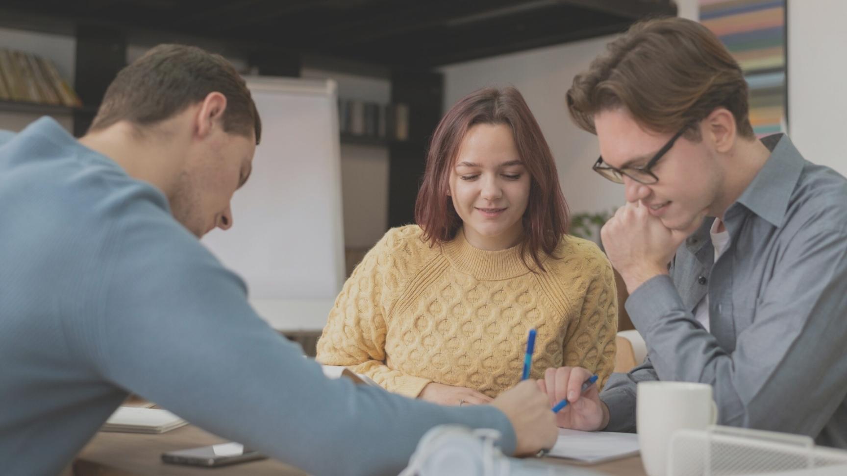 Material educativo sobre finanzas